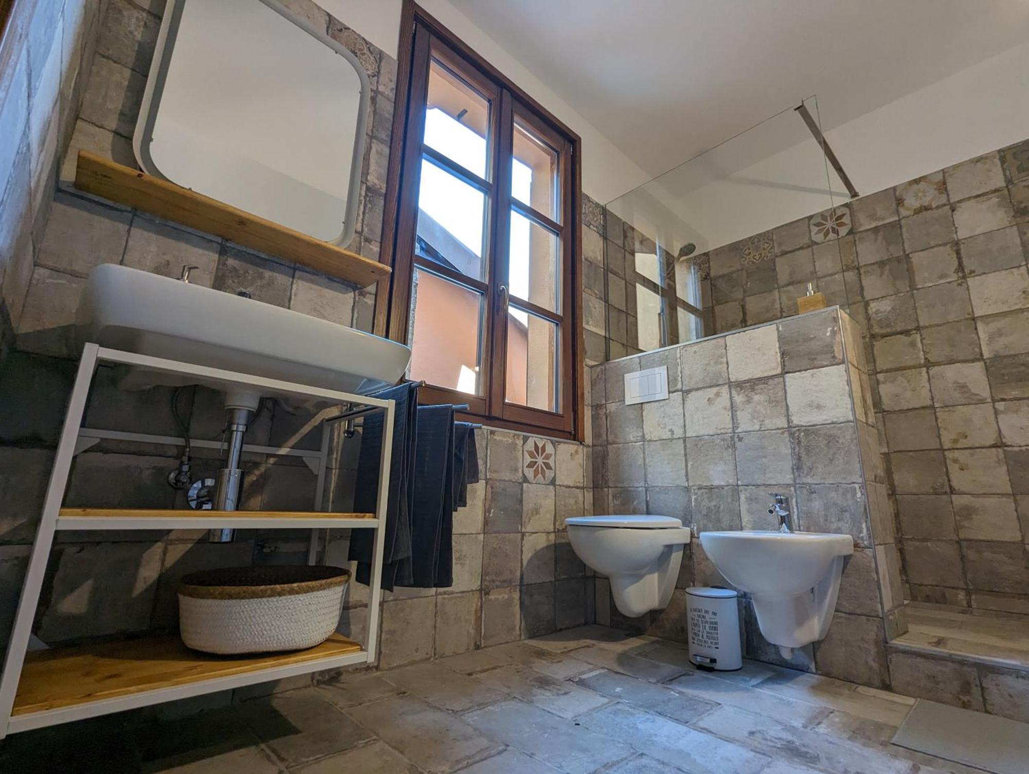 Antica Osteria Apartments Dongo Rum bild