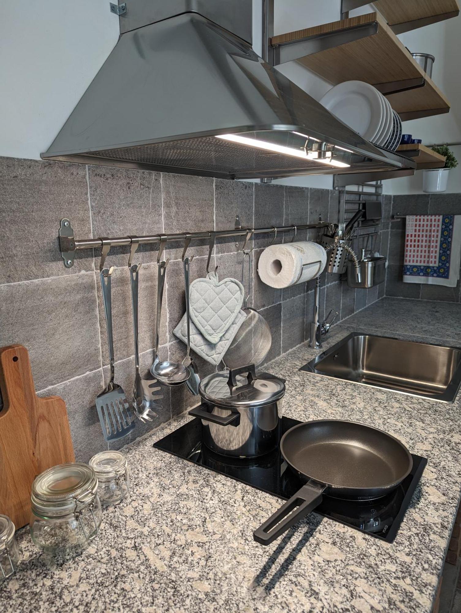 Antica Osteria Apartments Dongo Rum bild